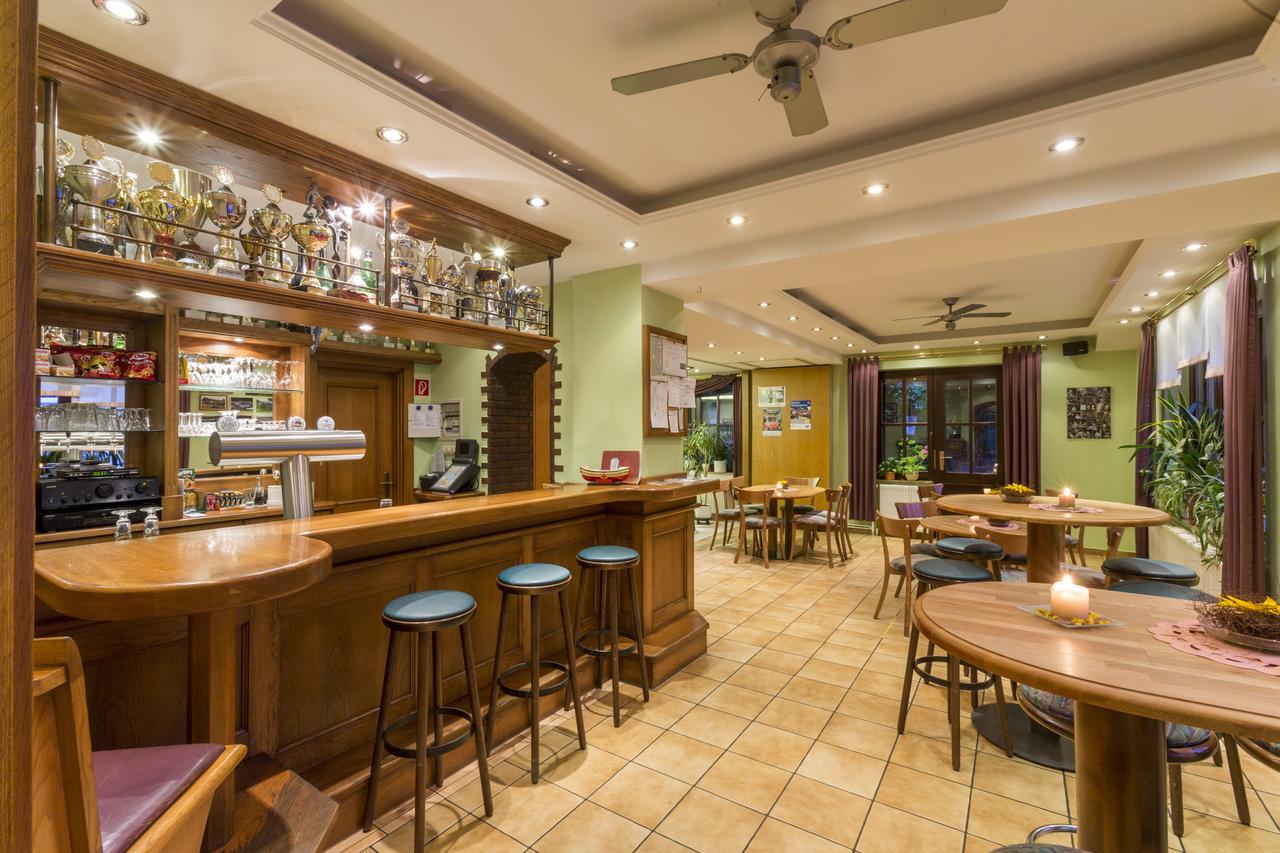 Gasthof Im Almetal Bueren  Εξωτερικό φωτογραφία